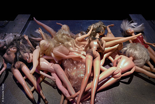 barbie, immolation