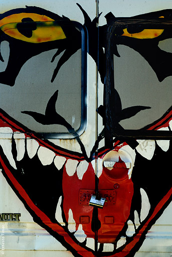 raymond_queneau_inside