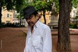 Slow Joe. Chanteur. Place Sathonay, Croix-Rousse. D’ici, tout rayonne, mieux encore qu’à Goa. « I will walk the rest of the miles... »