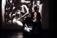 Une vue de la projection/performance par Angelle Une vue de la projection/performance par Angelle