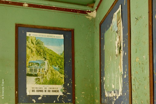 shot: sept 07 | printed: today | beaujolais by bus | center of france
