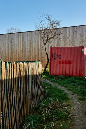 Photo © Ernesto Timor - Montreuil container