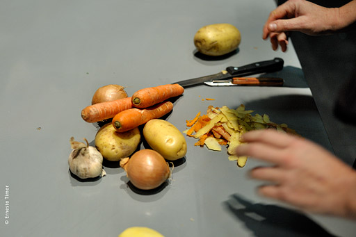 économe Photo © Ernesto Timor -