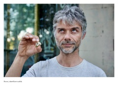 Photo © Ernesto Timor - Le démolisseur sur rendez-vous, et autres métiers rêvés