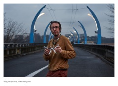 Photo © Ernesto Timor - Le démolisseur sur rendez-vous, et autres métiers rêvés