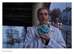 Photo © Ernesto Timor - Le démolisseur sur rendez-vous, et autres métiers rêvés