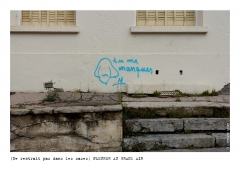 Photo © Ernesto Timor - Ne rentrait pas dans les cases