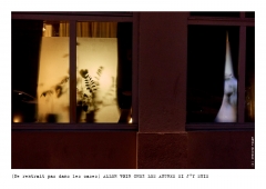 Photo © Ernesto Timor - Ne rentrait pas dans les cases