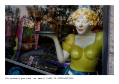 Photo © Ernesto Timor - Ne rentrait pas dans les cases